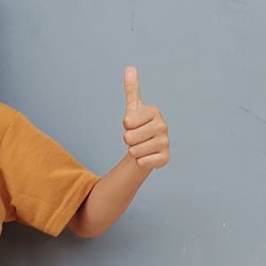 0_alif